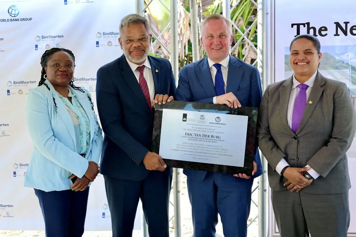 Sxm Government State Secretary of Kingdom Relations Eric van der Burg Concludes First ...
