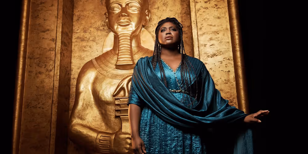 Met Opera: Aida